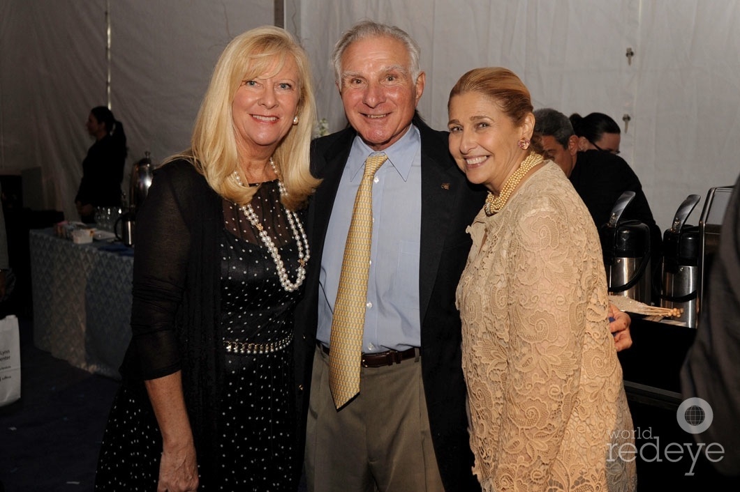 26-Lynn Buoniconti, Nicholas Buoniconti, & Susie Sayfie