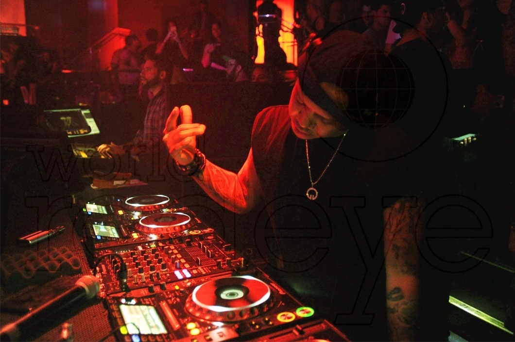 9-Chuckie djing 7