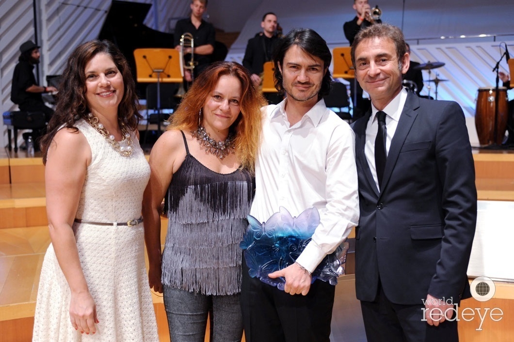 16-Mindy Marques, Alexandra Larsen, Ramon Laserna, & Philippe Brocart