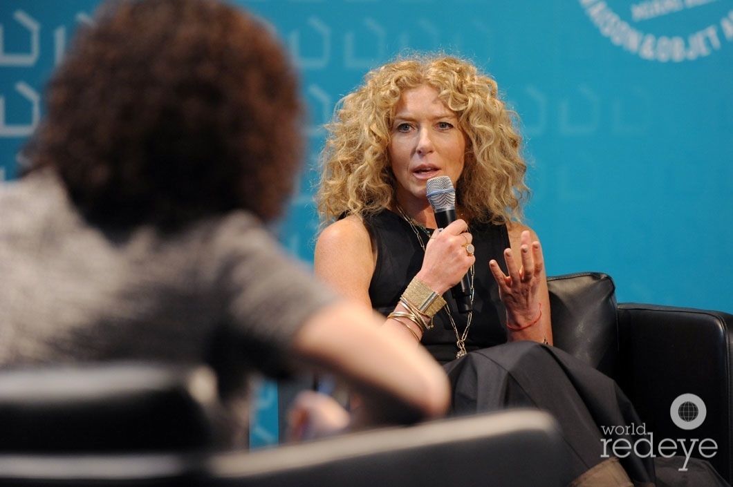 9-Pamela Jaccarino & Kelly Hoppen speaking