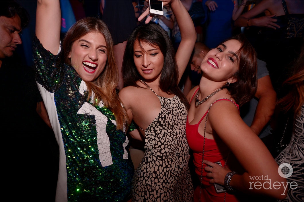 Gabriela Borba, Maria Mendizabal, & Paula Wilhelm