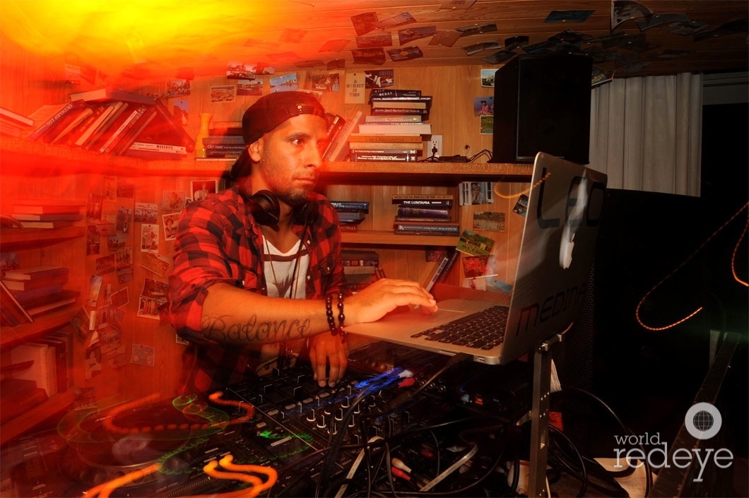 4-Leo Medina djing