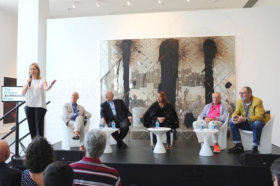 8.5-Martha Thorne Speaking, Paul Goldberger, Glenn Murcutt, Zaha Hadid, Richard Rogers, & Thom Mayne