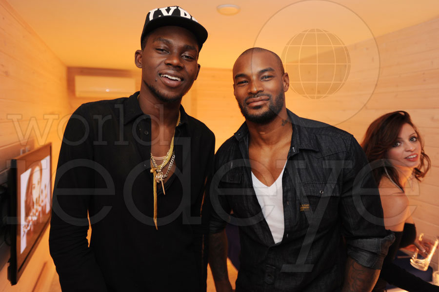 6-12311-Theophilus-London-Tyson-Beckford-at-Ocean-Drive-Magazines-Art-of-Night-at-the-Shelborne-Hotel1