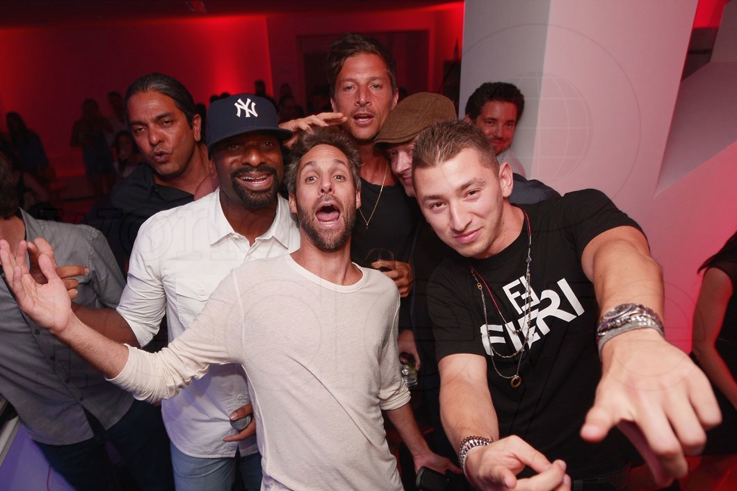 104-Navin Chatani, DJ Irie, Seth Browarnik, Simon Rex, Alfred Spellman, & DJ Politik3