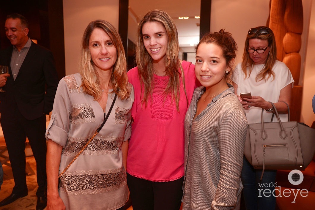 Giovanna Molienari, Vanessa Arteaga, & Paty Duran