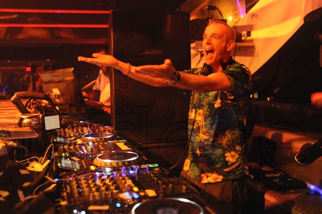 11-Fatboy Slim djing 26