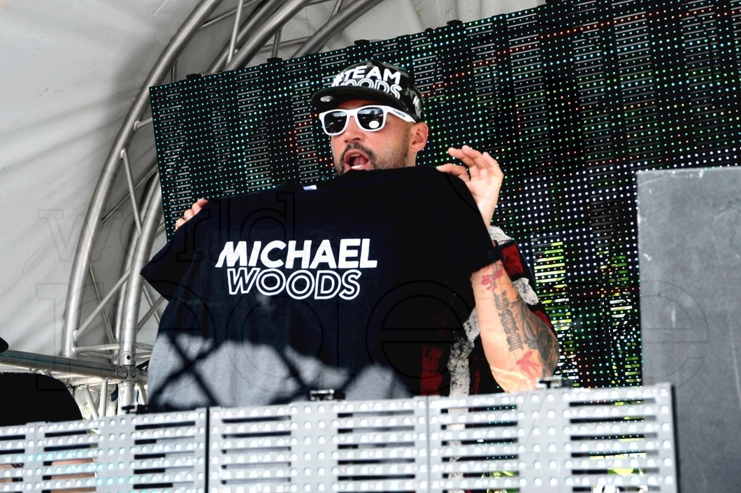 10-Michael Woods djing61