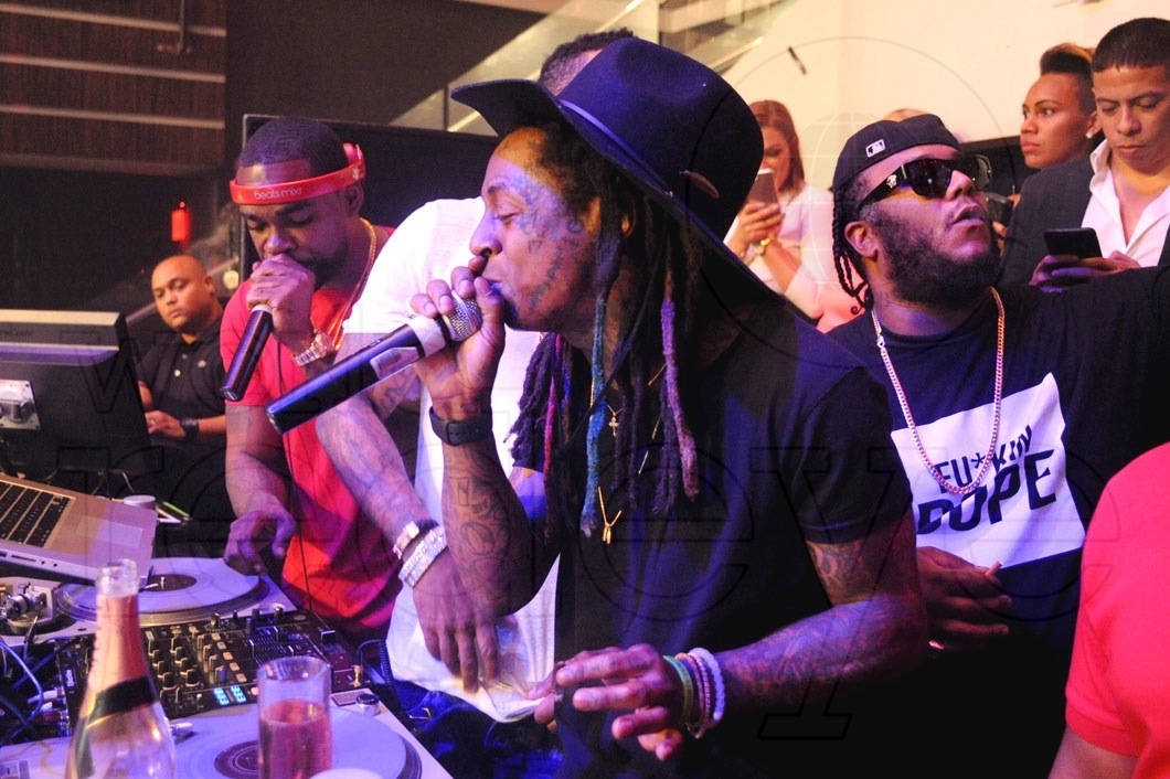 14.5-Stevie J & Lil Wayne DJing1