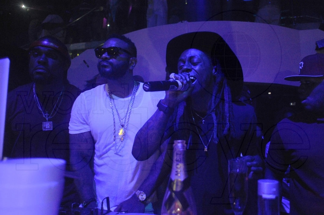 34-Jim Jones & Lil Wayne LIVE1