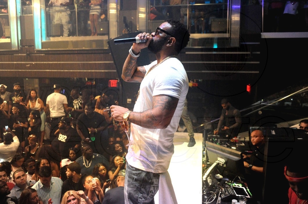 38.7-Jim Jones LIVE13