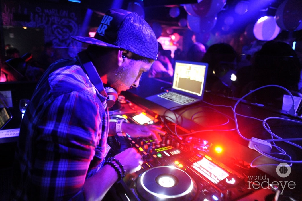 4-Leo Medina DJing2_new