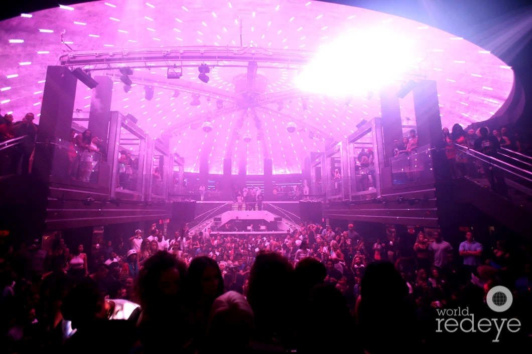 22.6-Atmosphere at LIV at Fontainebleau23