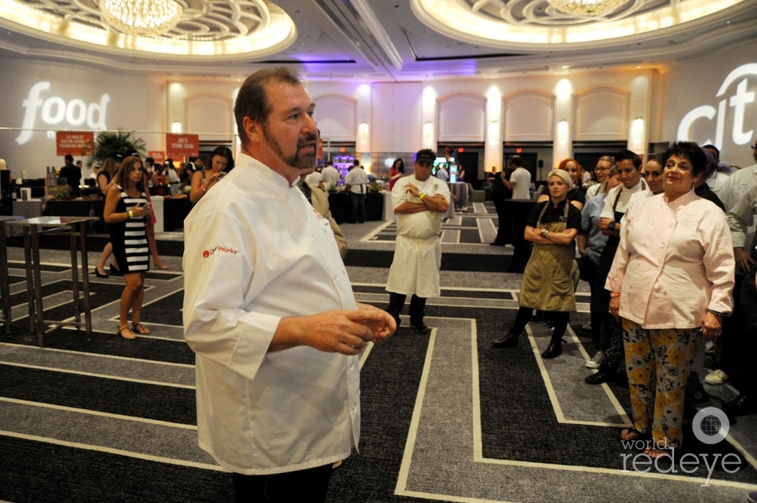 22-Chef Allen Susser speaking_new