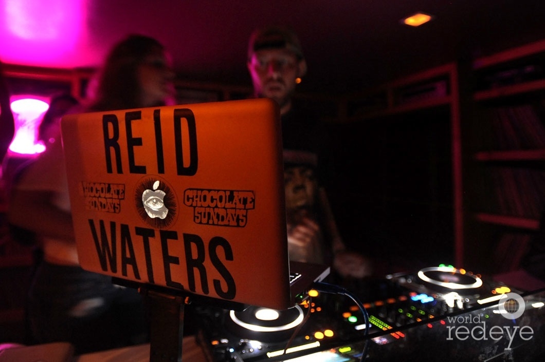 4-Reid Waters djing 2