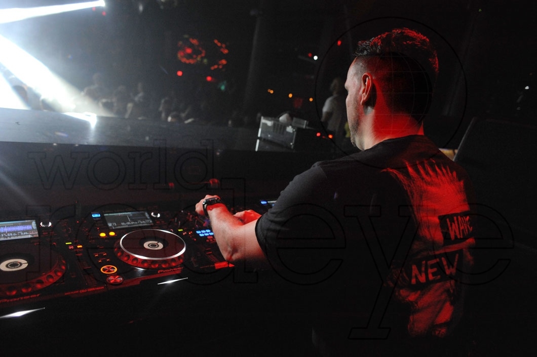 5-David Solano DJing3_new