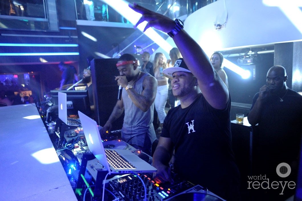 6-Stevie J & Don P DJing_new