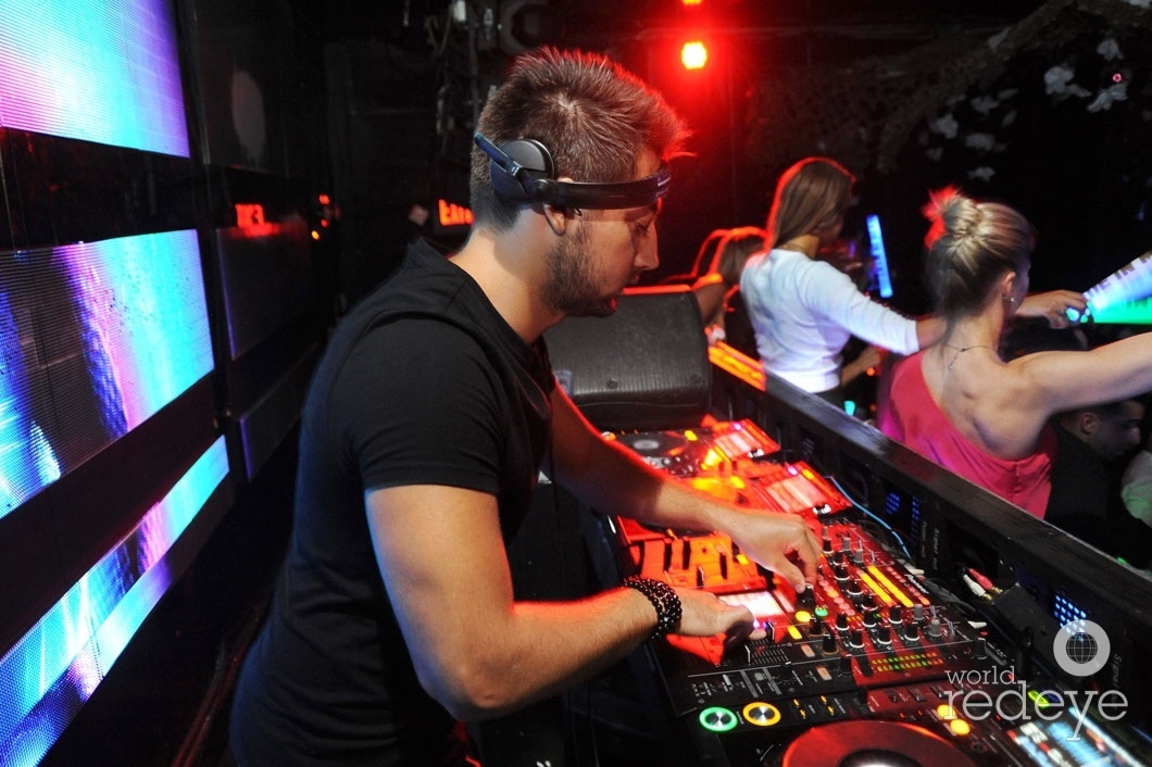 17-Axel Beca djing13