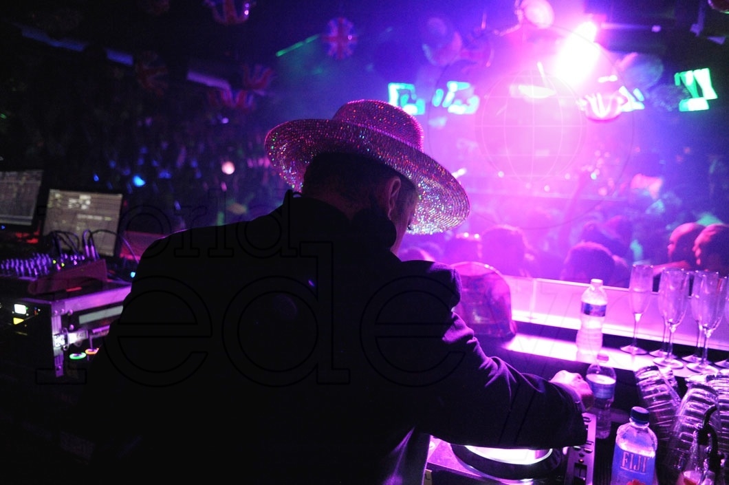 36-Boy George DJing3