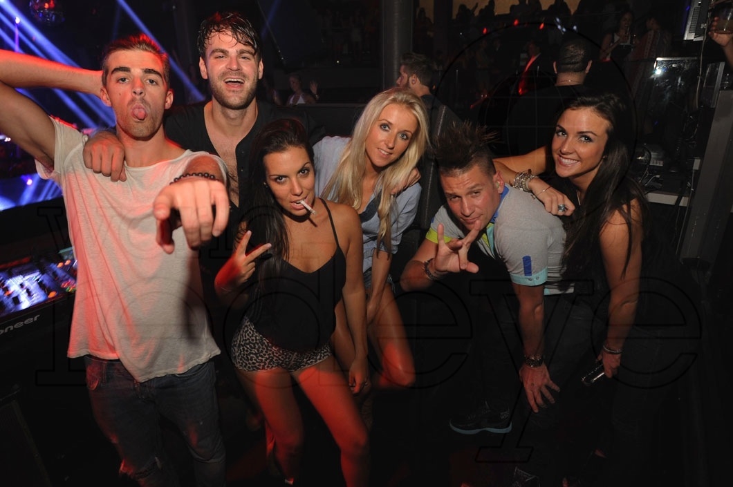 2-The Chainsmokers, Irish Sarah, Mallory Gray, & Friends