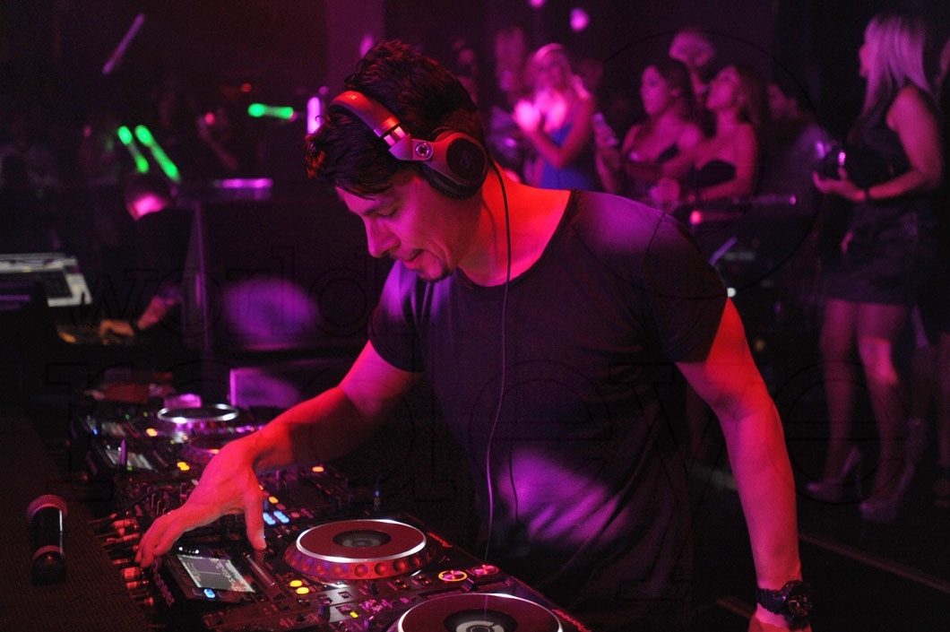 32-Thomas Gold djing 32_new