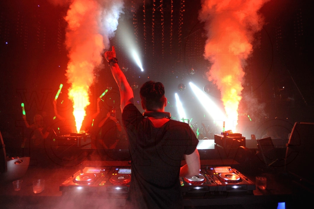 8-Thomas Gold djing 41_new