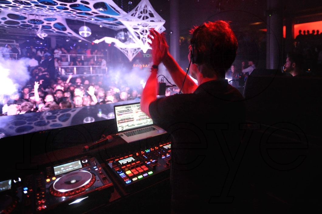 22-Pete Tong djing 4_new