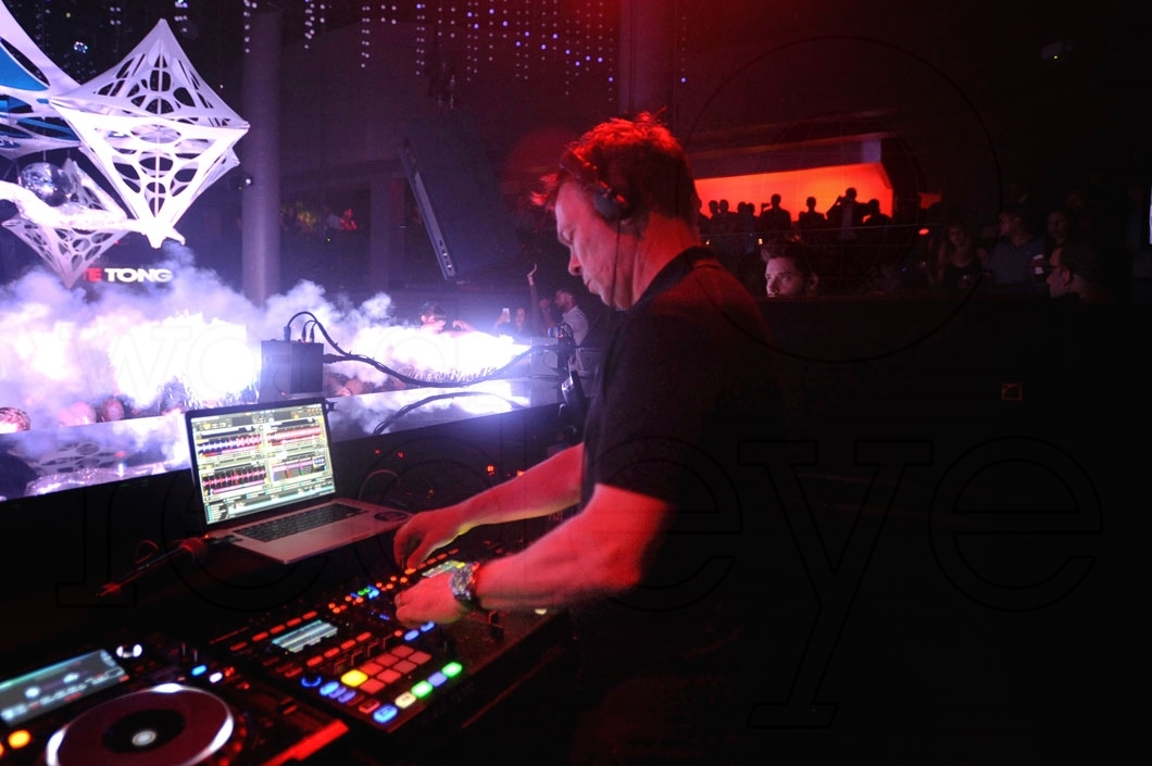 23-Pete Tong djing 7_new