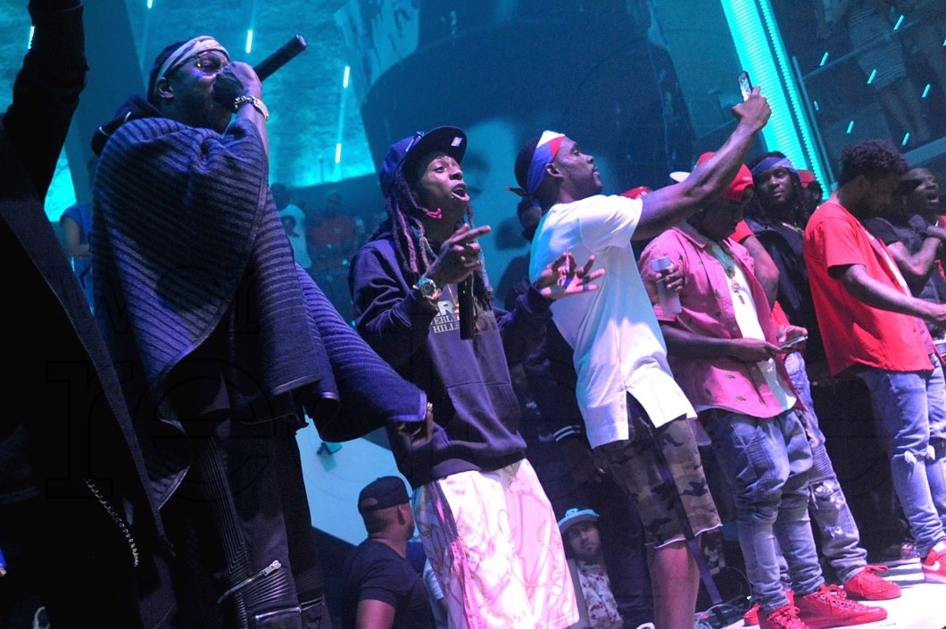 1.9g-2 Chainz, Lil Wayne, & Stevie J LIVE2