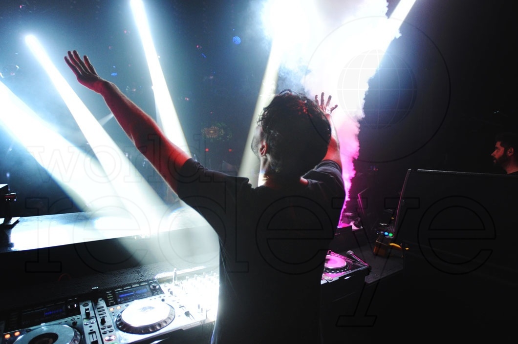 33-R3hab djing 49