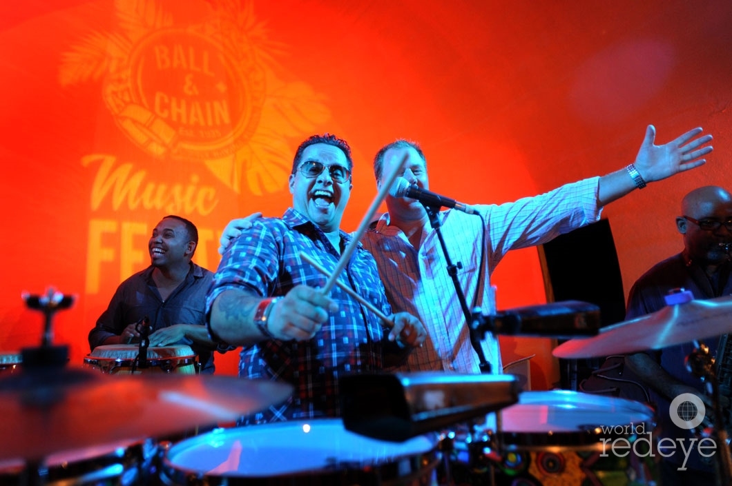 33-Tito Puente Jr. performing 7_new