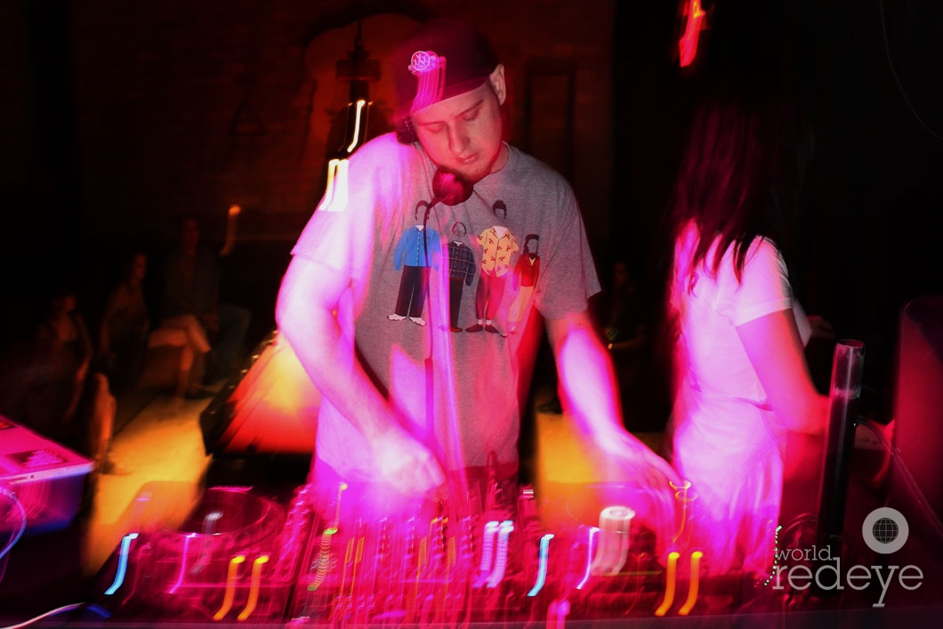 7-Dj Rob Riggs Djing_new