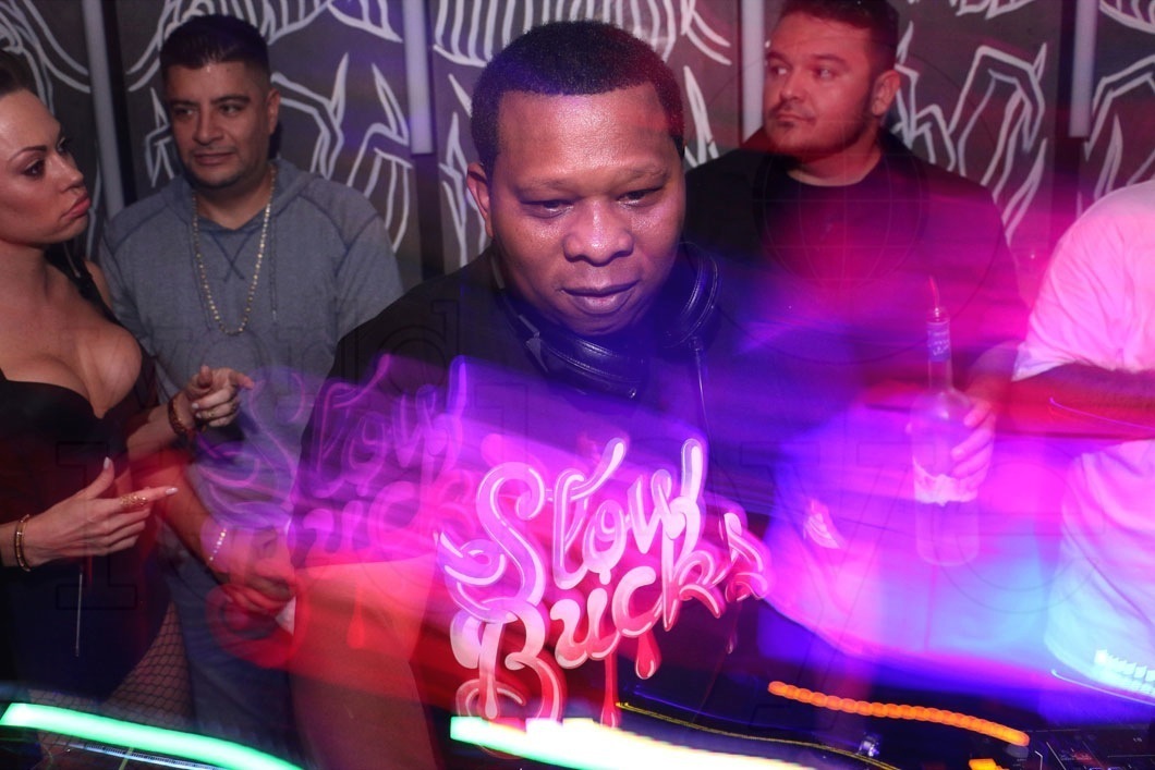 4-Mannie Fresh Djing3