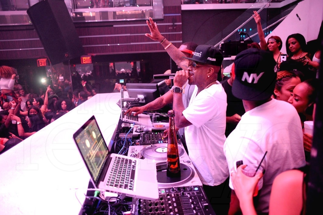 41-Jermaine Dupri & Stevie J DJing11