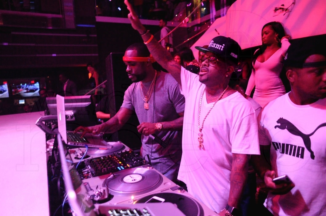 7-Jermaine Dupri & Stevie J DJing6