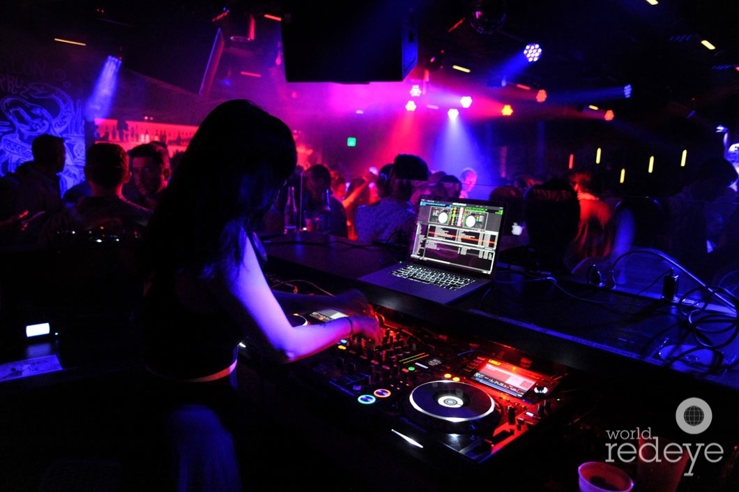 9-Jessica Who DJing