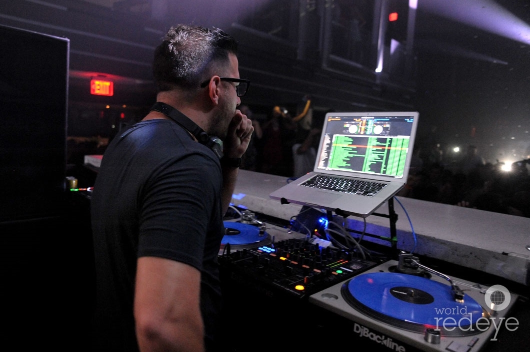 11-Anthony Pisano DJing9_new