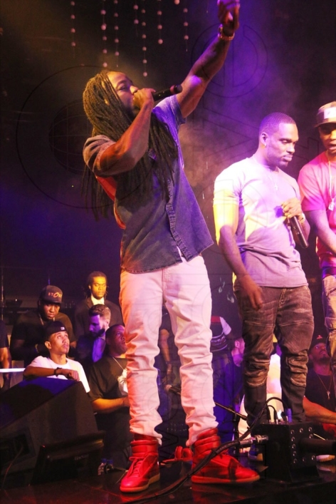 7.5-Ace Hood preforming5