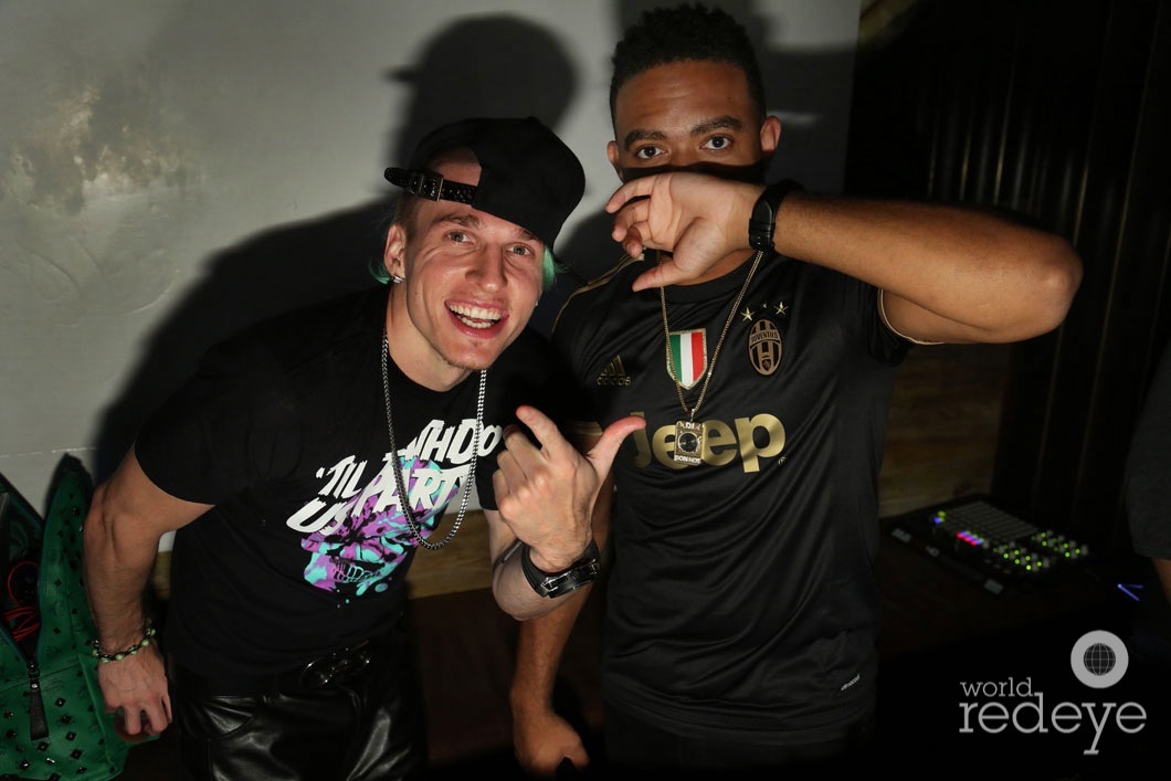 26-DJ Papo & DJ Don Hot