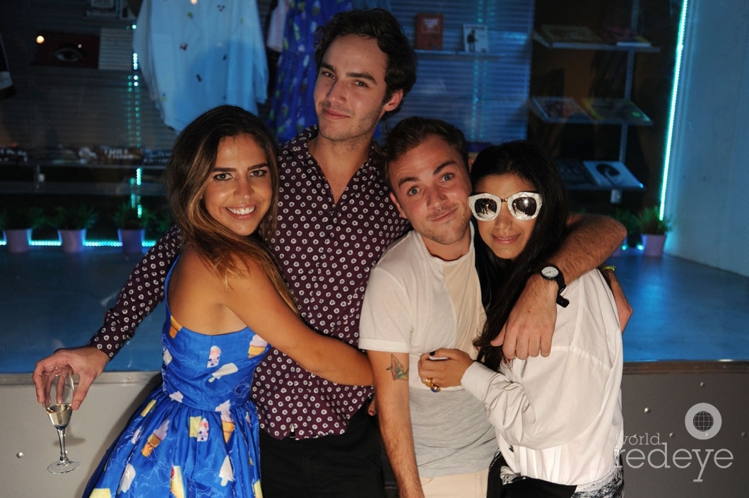 Elisa Sain, Eugenio Sol, Andres Gonzalez, & Valerie Armas