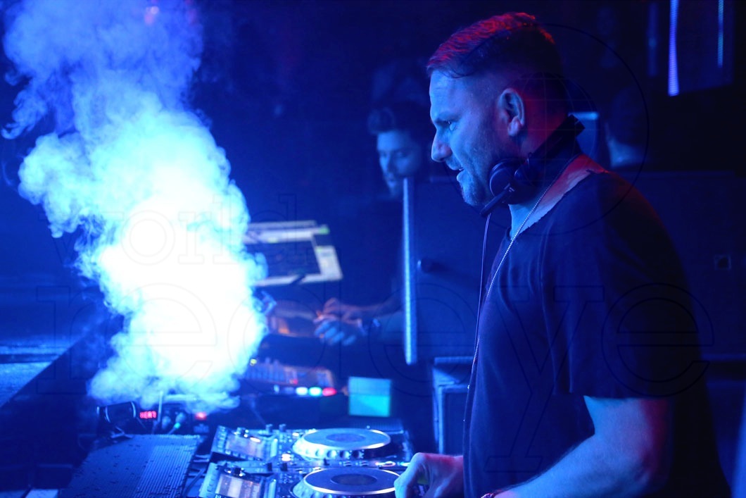 12-DJ Mark Knight2