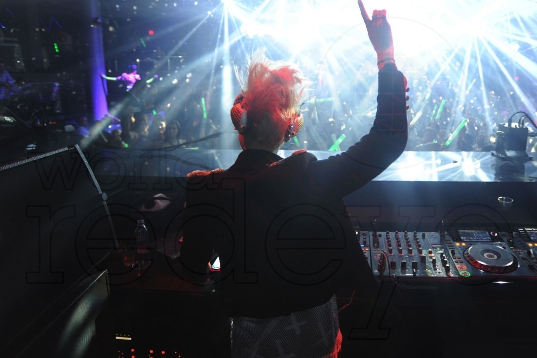 35-Nervo djing3