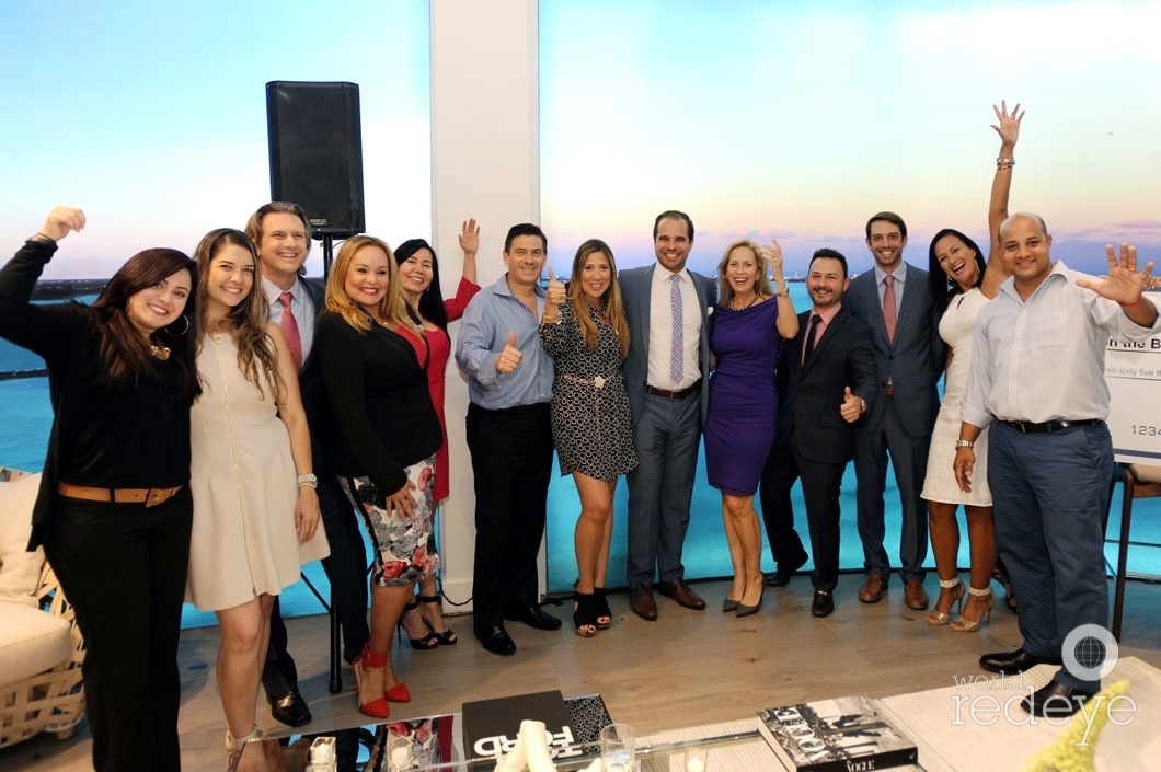 25-Angela Gomez, Martin Melo, Nancy Britto, Arianny Santos, Gustavo Galvez, Maria Pia McLeod, Nicolas Barbara, Alicia Cervera, Juan Carlos Tobon, Martin Melo, Katherine Bazante, & Friends