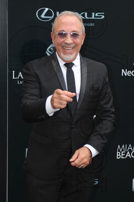 3-Emilio-Estefan_new