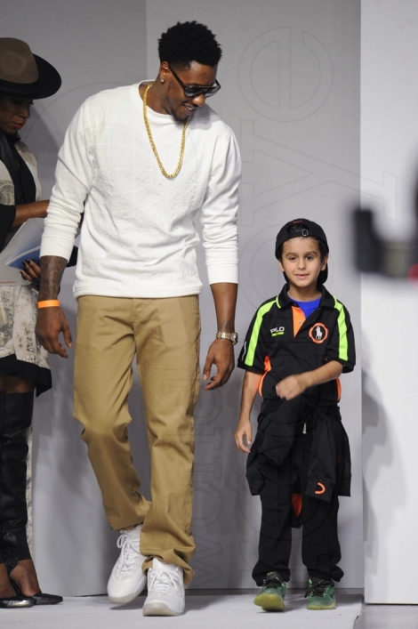 11-10-Mario-Chalmers-&-friend-on-runway