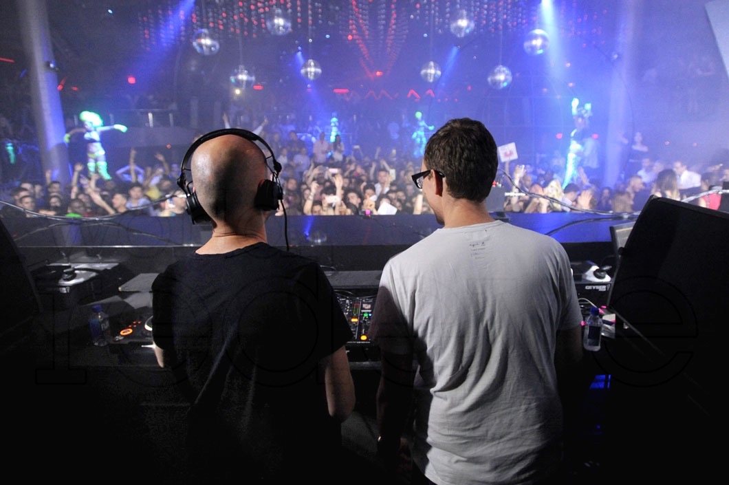 40-Above & Beyond djing47