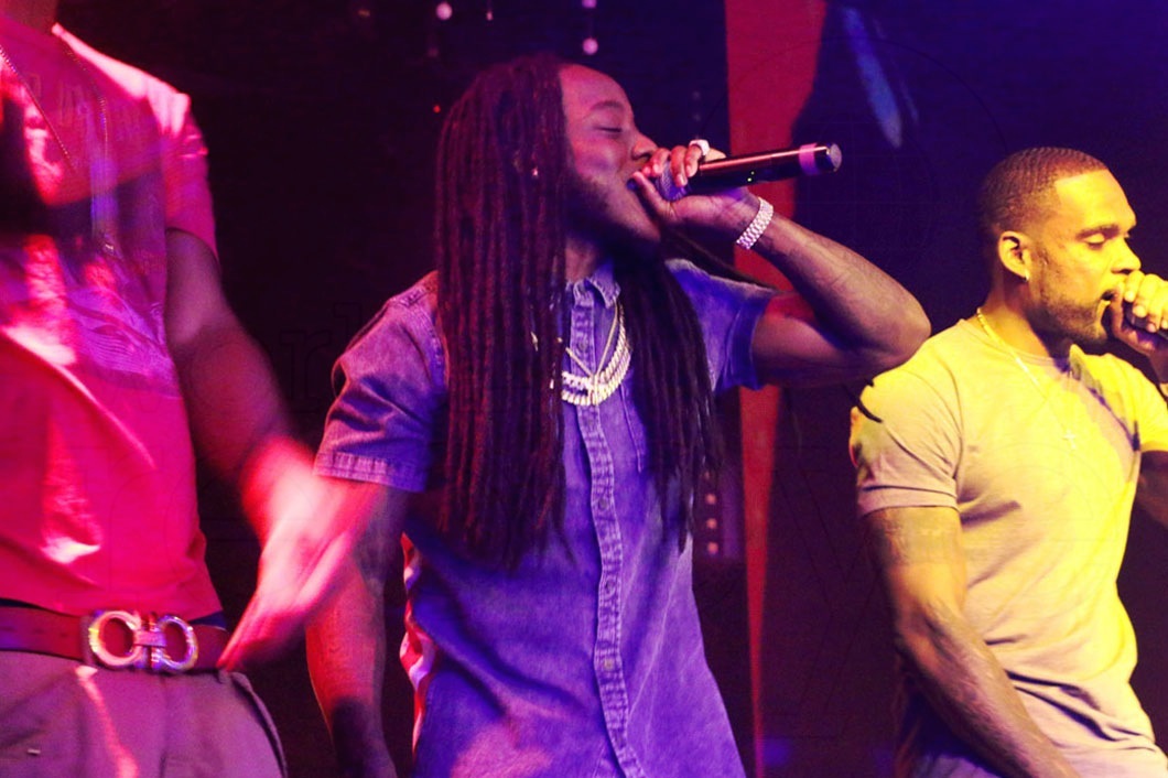 10.5-Ace Hood & Stevie J preforming1