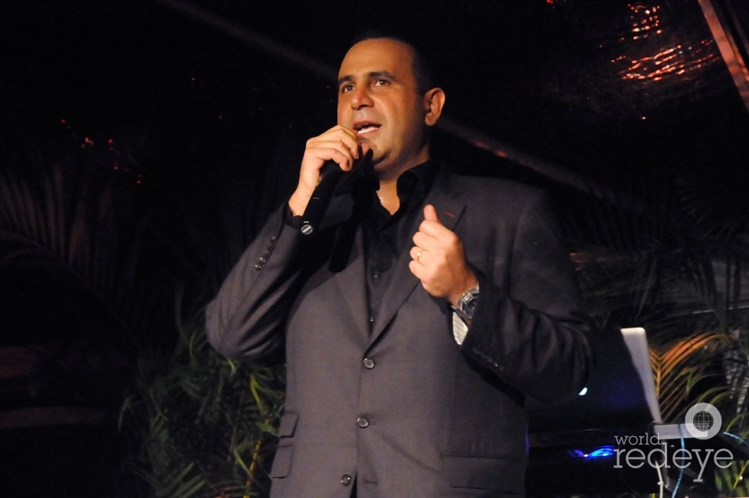 13-Sam Nazarian SPEAKING