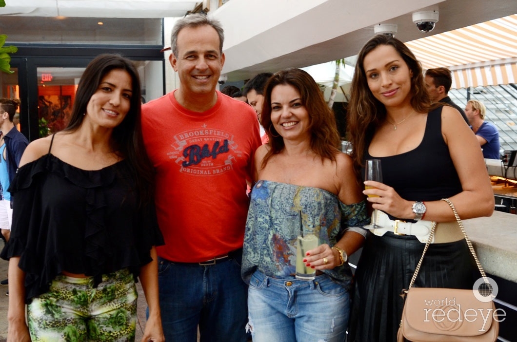 14-Paola Ravani, Clarkson Marzola, Carla Marzola, & Camila Camargo