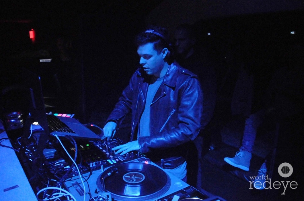 22-Jesse Marco DJing26